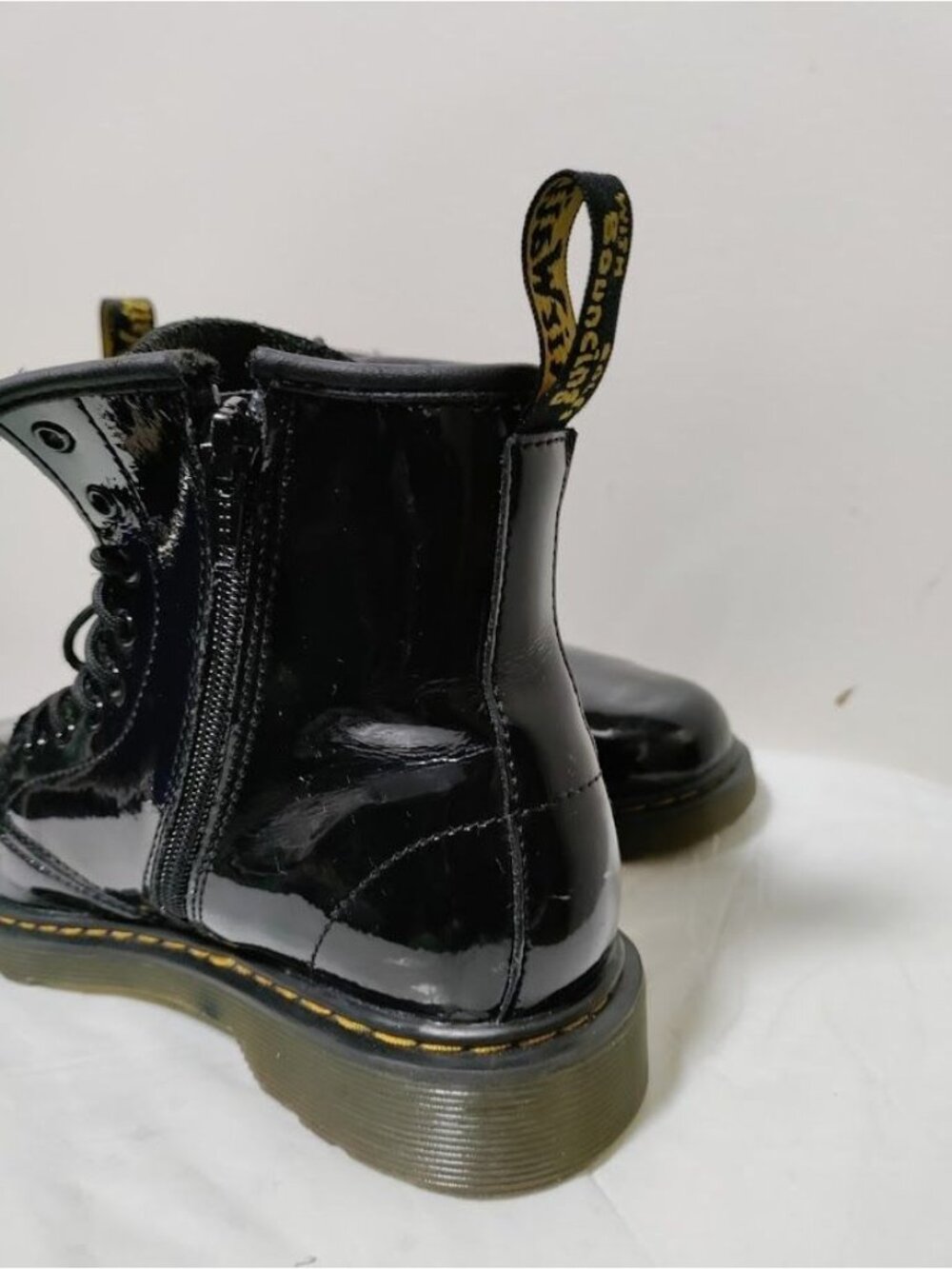 Doc Dr Martens Patent Leather Ankle Combat Boots Black Unisex Kids Size 4M/5W - Picture 7 of 11